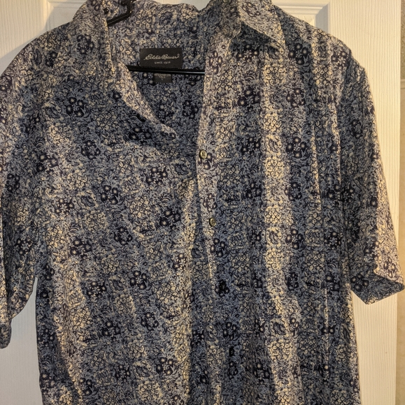 Eddie Bauer button up - Picture 2 of 3
